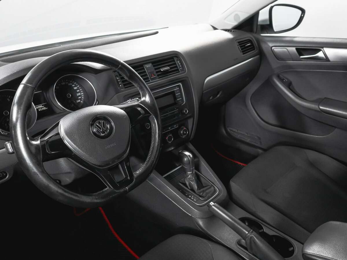 Купить Volkswagen Jetta, 2016, 125 387 км, фото №13