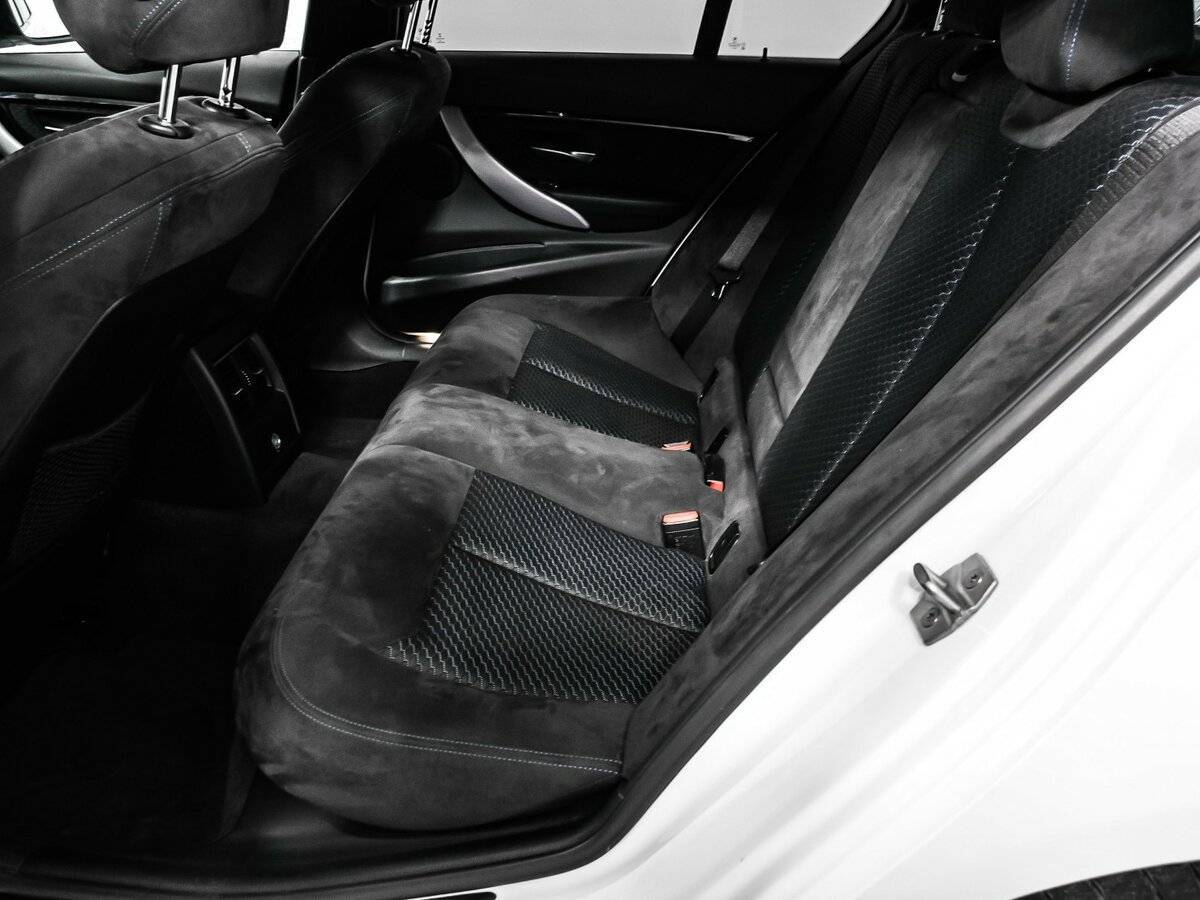 Купить BMW 3 серии 320i xDrive, 2016, 122 000 км, фото №14