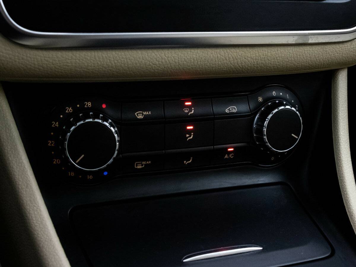 Купить Mercedes-Benz CLA 200, 2013, 174 144 км, фото №14