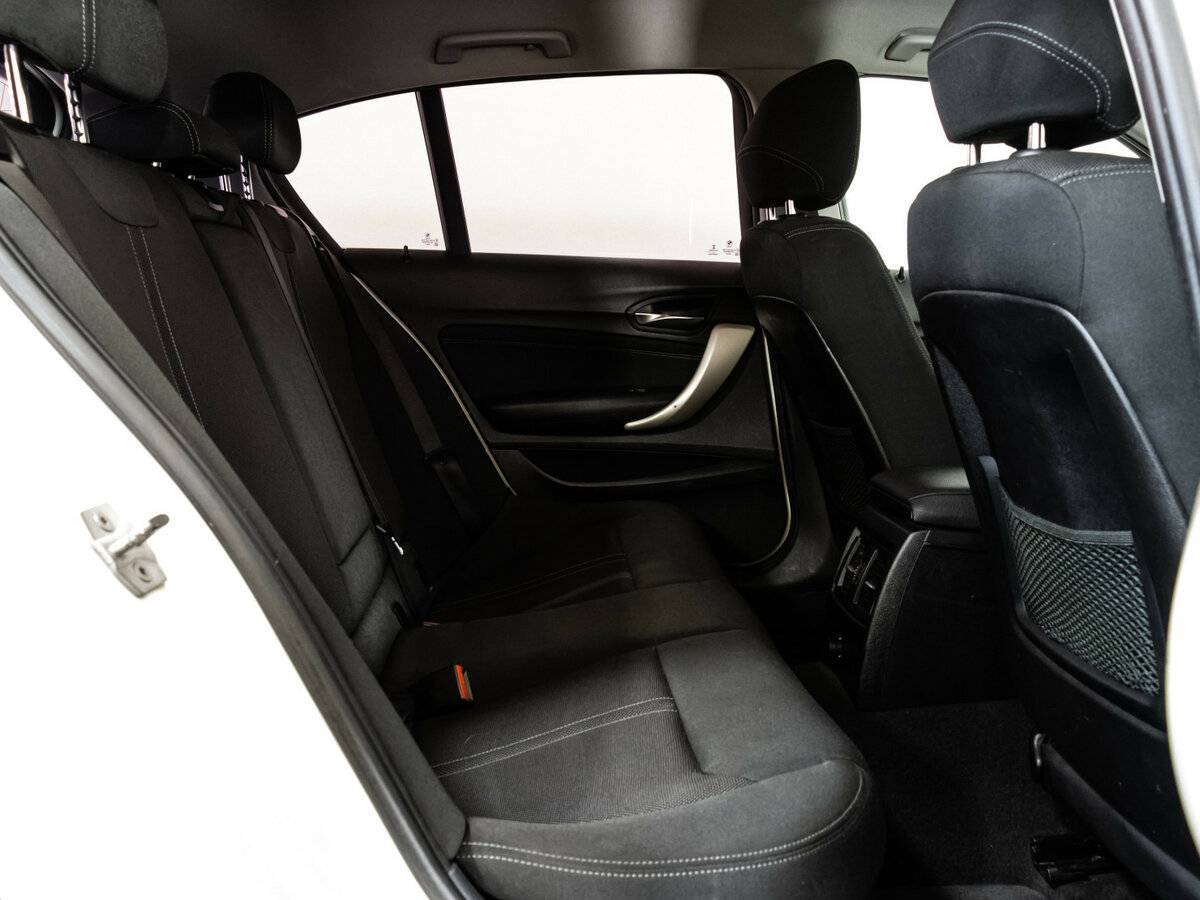 Купить BMW 1 серии 118i, 2017, 137 252 км, фото №23