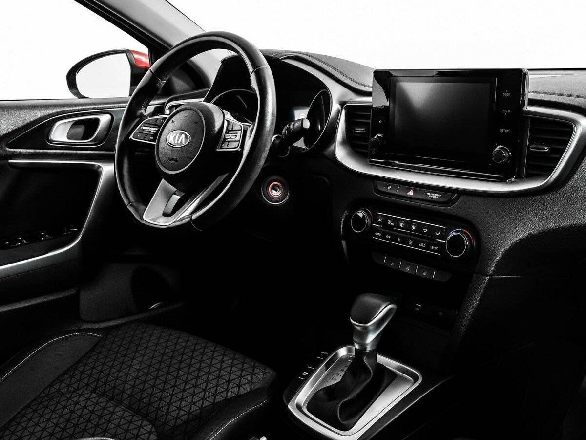 Купить Kia Ceed, 2020, 68 705 км, фото №9