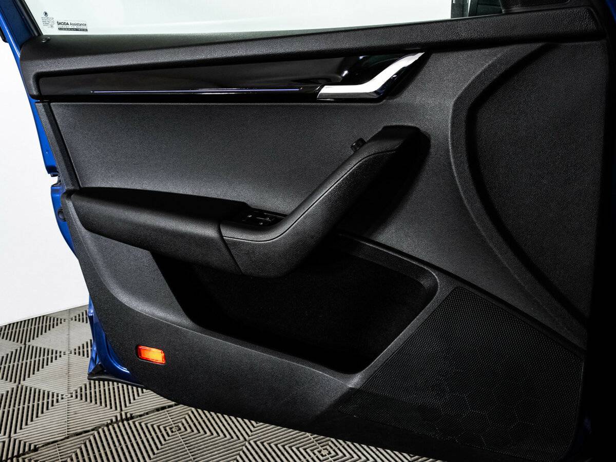 Купить Skoda Octavia III (A7) Рестайлинг, 2019, 55 817 км, фото №16