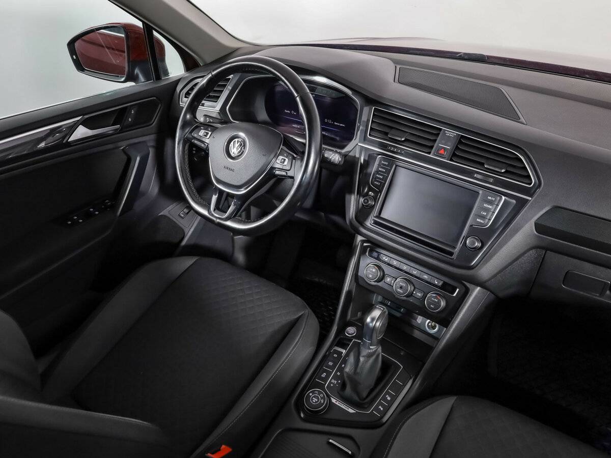 Купить Volkswagen Tiguan II, 2017, 184 995 км, фото №6