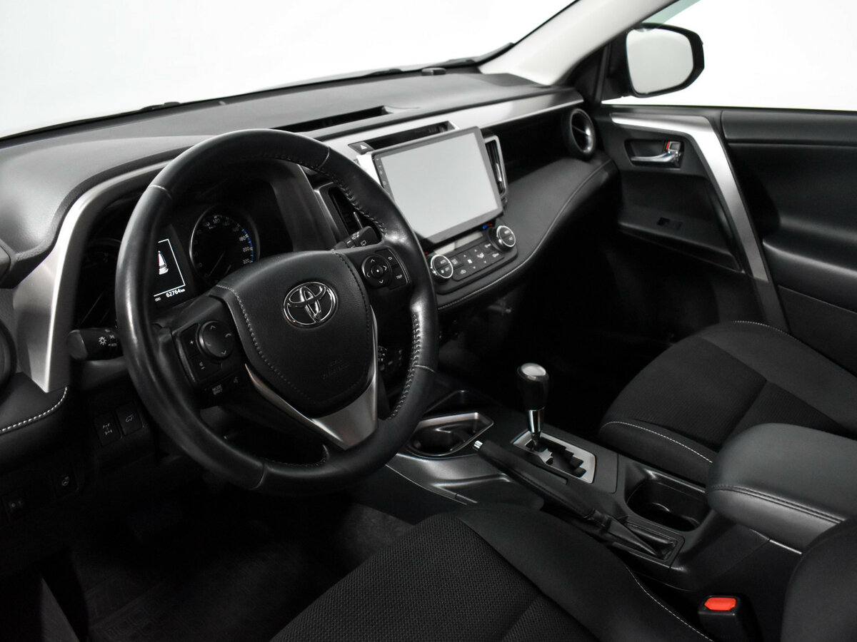 Купить Toyota RAV4 IV (XA40) Рестайлинг, 2016, 62 000 км, фото №9