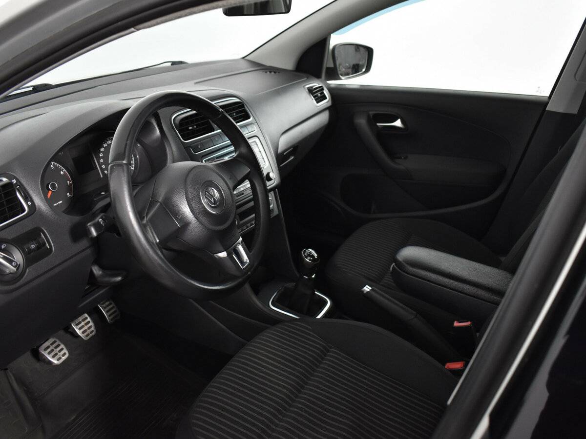 Купить Volkswagen Polo V, 2014, 102 001 км, фото №9