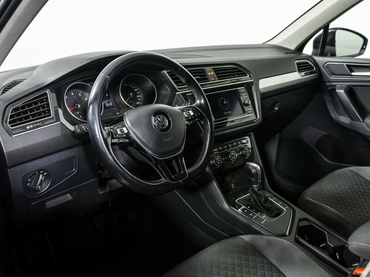 Купить Volkswagen Tiguan II, 2018, 112 835 км, фото №6
