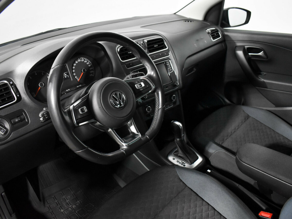 Купить Volkswagen Polo V Рестайлинг, 2019, 86 700 км, фото №9